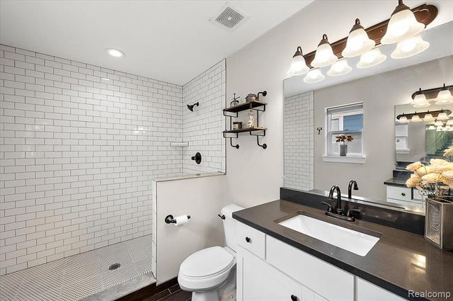 3878 Andover Avenue, Auburn Hills, MI 48326