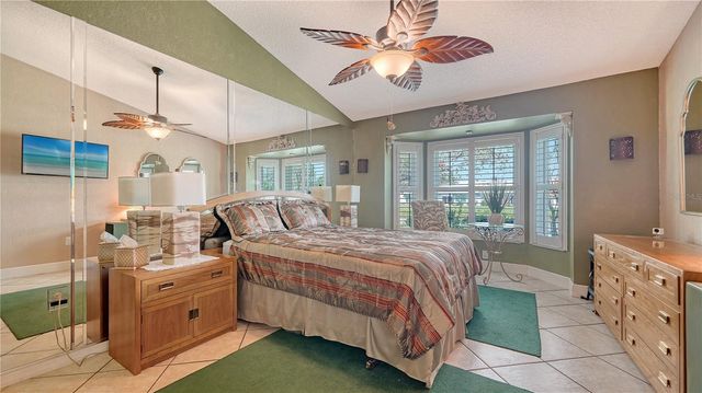 4131 SALERNES AVENUE 3051, Sarasota, FL 34233