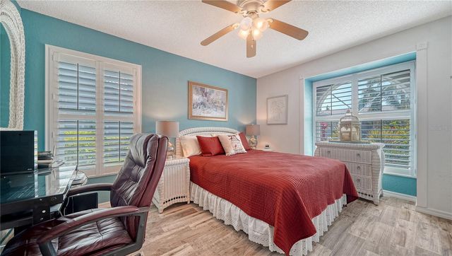 4131 SALERNES AVENUE 3051, Sarasota, FL 34233