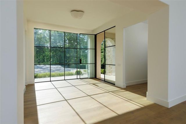 3603 Knollwood Drive NW, Atlanta, GA 30305