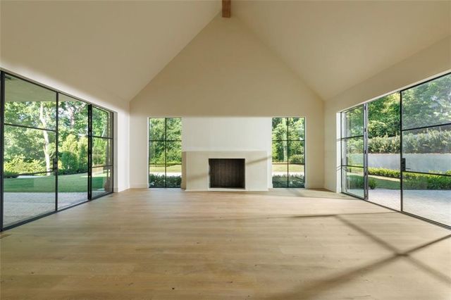 3603 Knollwood Drive NW, Atlanta, GA 30305
