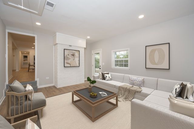 113 Pine Circle Dr, Franklin, TN 37069