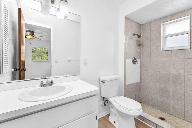 1140 VICTORIA AVENUE, Port Charlotte, FL 33948