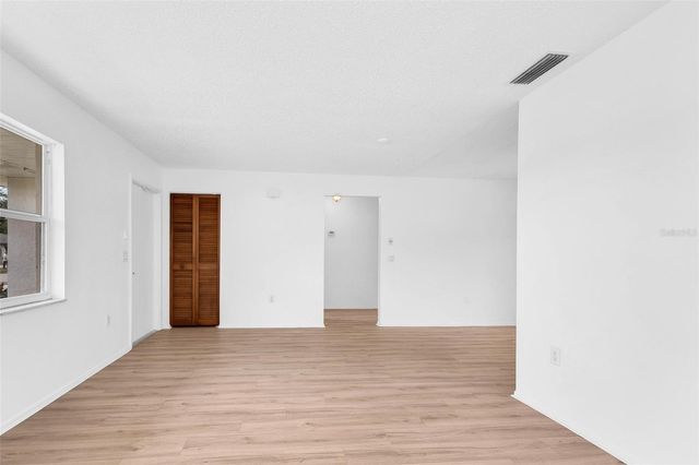 1140 VICTORIA AVENUE, Port Charlotte, FL 33948