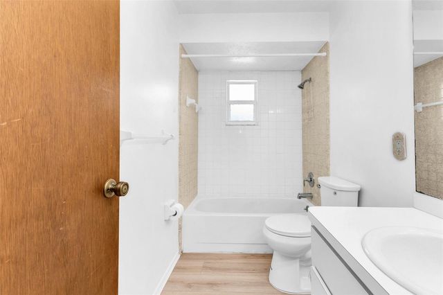 1140 VICTORIA AVENUE, Port Charlotte, FL 33948