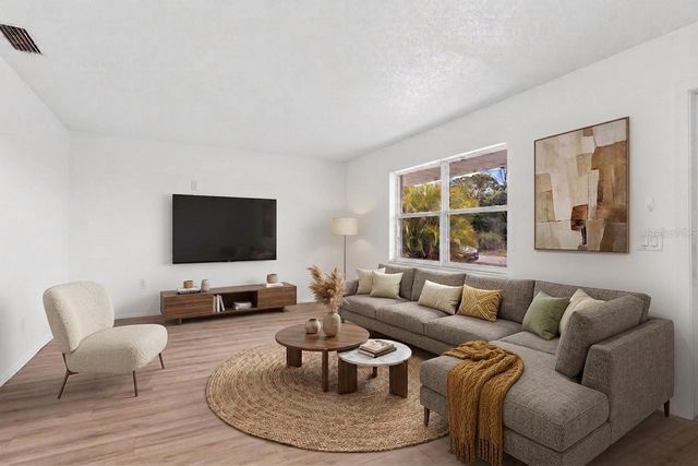 1140 VICTORIA AVENUE, Port Charlotte, FL 33948