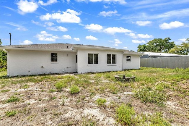 1140 VICTORIA AVENUE, Port Charlotte, FL 33948