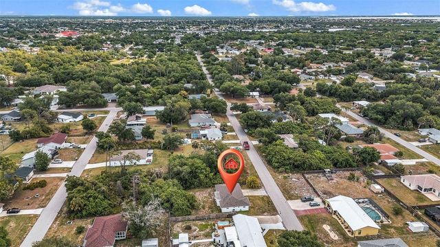 1140 VICTORIA AVENUE, Port Charlotte, FL 33948