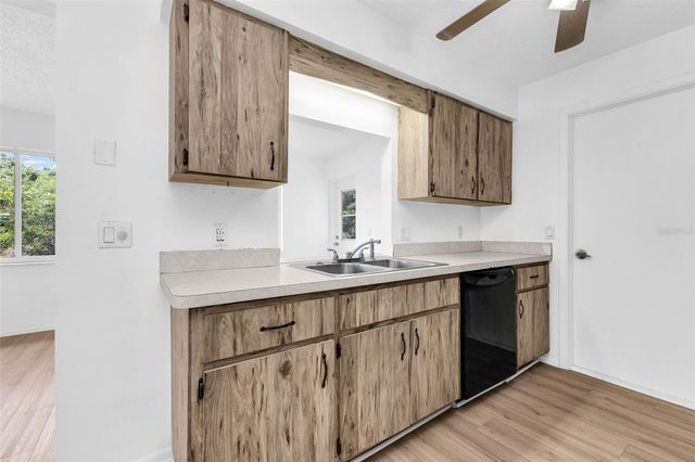 1140 VICTORIA AVENUE, Port Charlotte, FL 33948