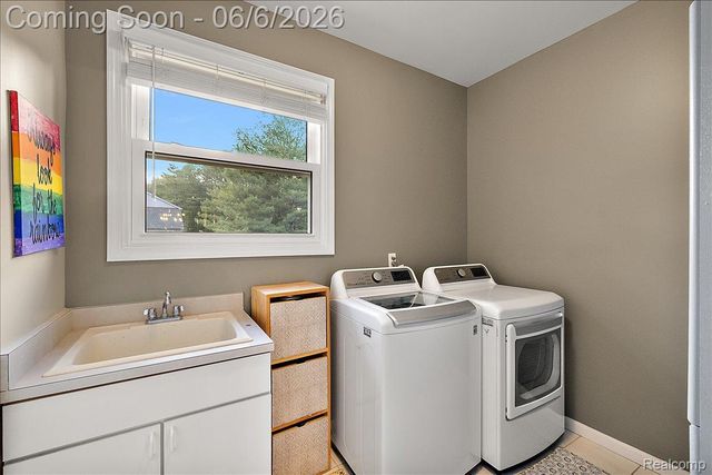 5768 Bellshire Lane, Independence Charter Township, MI 48346