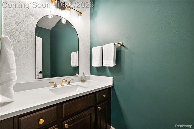 5768 Bellshire Lane, Independence Charter Township, MI 48346