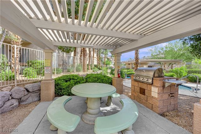 7139 South Durango Drive 314, Las Vegas, NV 89113