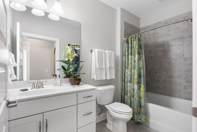 141 Saundersville Rd Apt 1405, Hendersonville, TN 37075