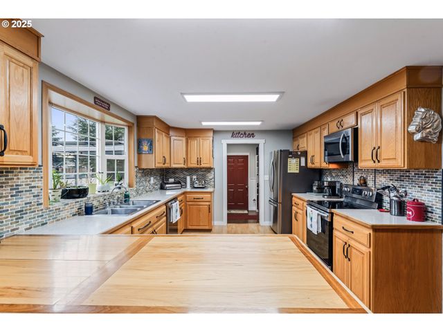26676 BERG Dr, Monroe, OR 97456