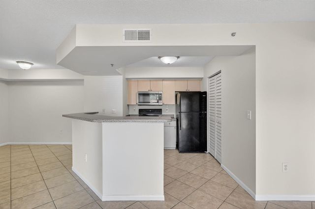 3662 NW Adriatic Lane, Jensen Beach, FL 34957