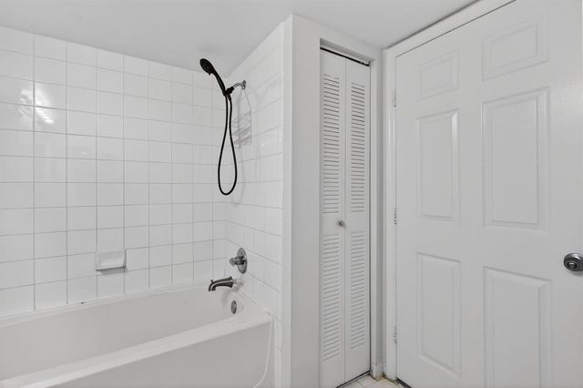 3662 NW Adriatic Lane, Jensen Beach, FL 34957