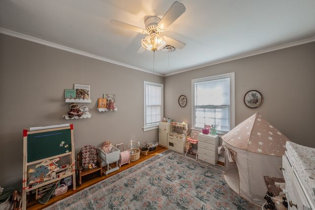 202 S Tower Street, Weatherford, TX 76086