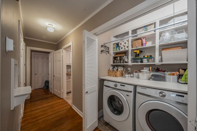 202 S Tower Street, Weatherford, TX 76086