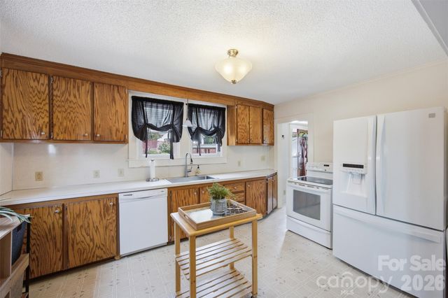 114 York Avenue, Kannapolis, NC 28083