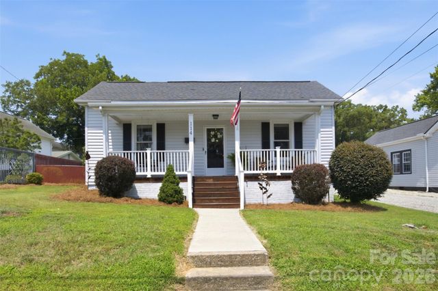 114 York Avenue, Kannapolis, NC 28083