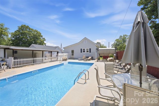114 York Avenue, Kannapolis, NC 28083