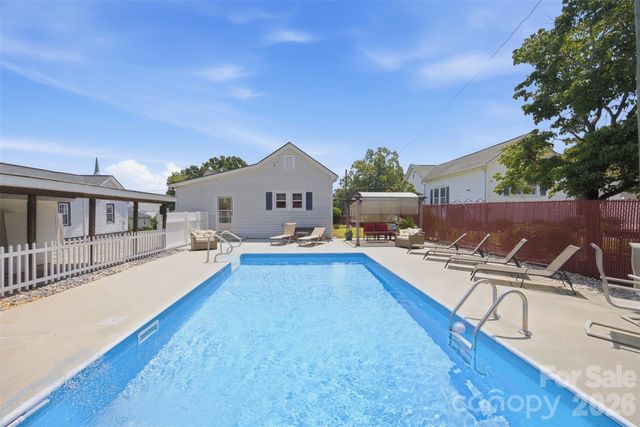 114 York Avenue, Kannapolis, NC 28083
