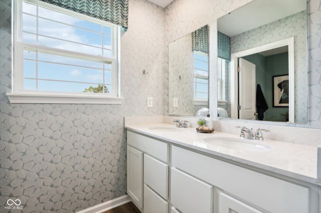 930 Saddlebrook Farms Boulevard, Whiteland, IN 46184