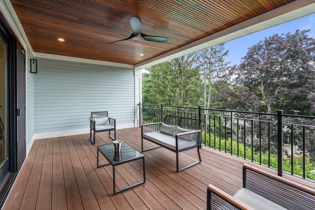 53 Crestview Rd, Belmont, MA 02478