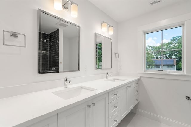 53 Crestview Rd, Belmont, MA 02478