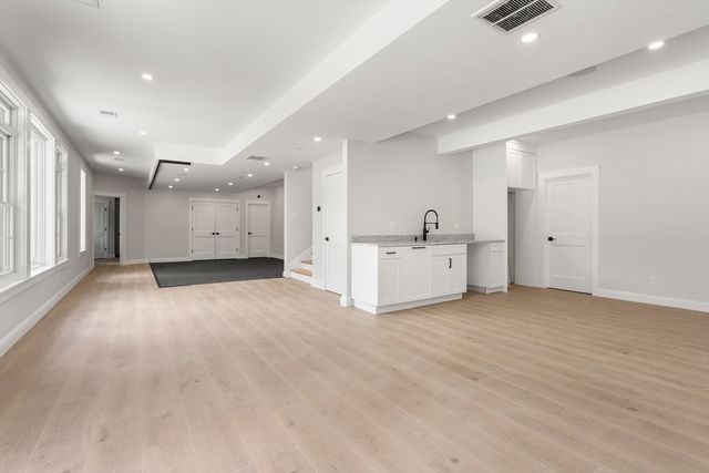 53 Crestview Rd, Belmont, MA 02478