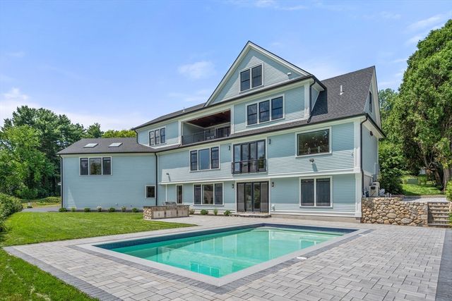 53 Crestview Rd, Belmont, MA 02478