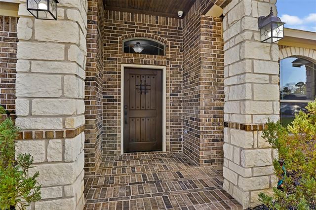 1911 Papoose Trail, Crosby, TX 77532