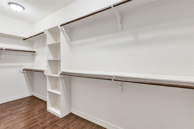 1911 Papoose Trail, Crosby, TX 77532