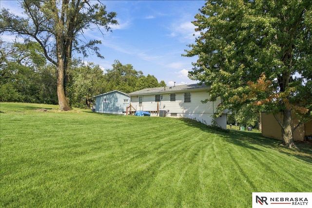 4739 Laurel Avenue, Omaha, NE 68104