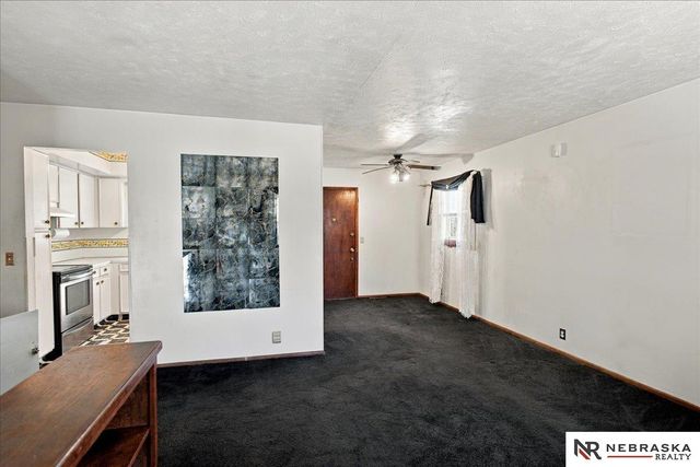 4739 Laurel Avenue, Omaha, NE 68104