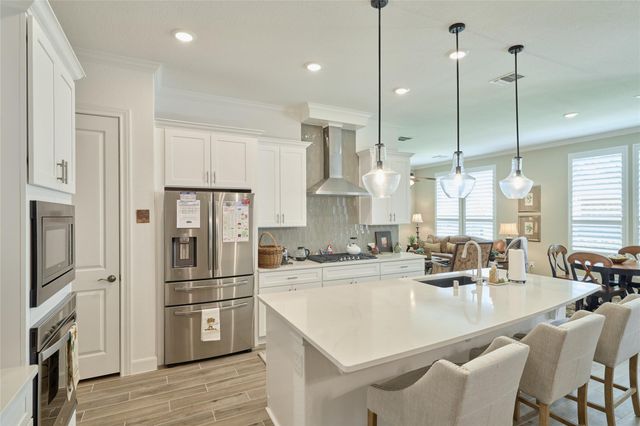 230 Connemara Drive, The Woodlands, TX 77382