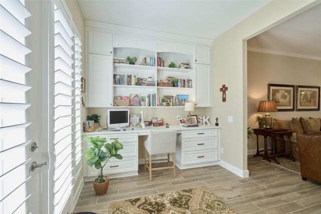 230 Connemara Drive, The Woodlands, TX 77382