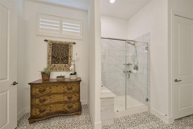 230 Connemara Drive, The Woodlands, TX 77382