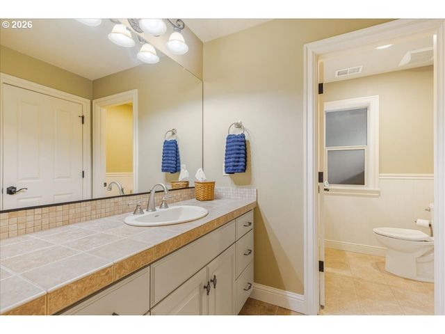 10279 Sw SITKA Ct, Tualatin, OR 97062