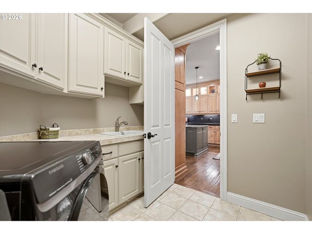 10279 Sw SITKA Ct, Tualatin, OR 97062