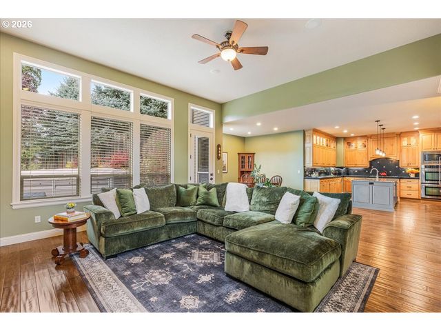 10279 Sw SITKA Ct, Tualatin, OR 97062