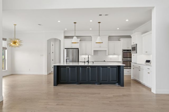 224 Bearclaw Circle, Aledo, TX 76008