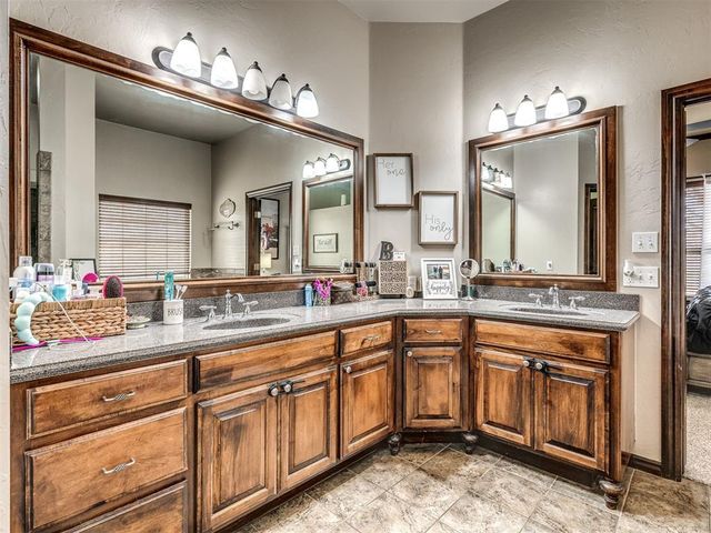 1501 SW 131st Street, Oklahoma City, OK 73170