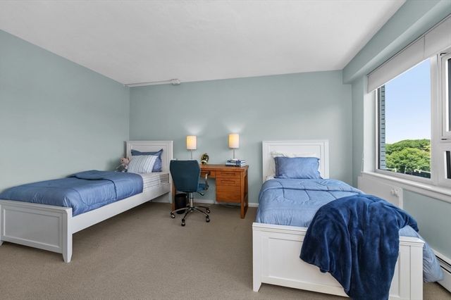 10 Hammond Pond Parkway 607, Newton, MA 02467