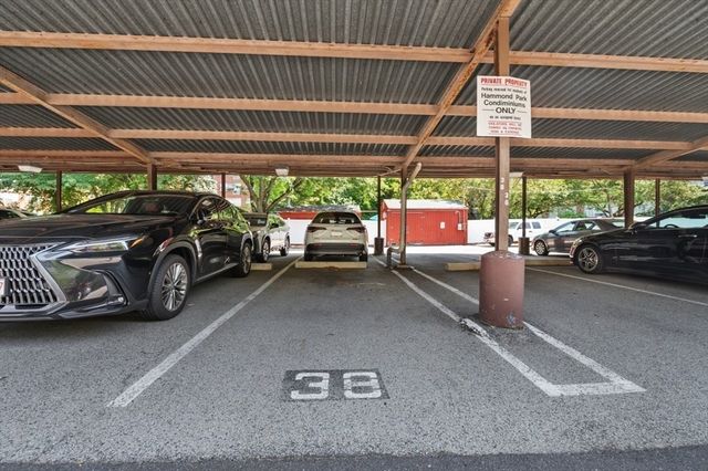 10 Hammond Pond Parkway 607, Newton, MA 02467