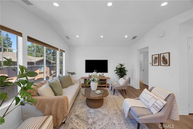 10 Iron Bark, Aliso Viejo, CA 92656