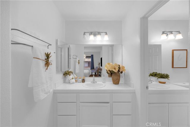 10 Iron Bark, Aliso Viejo, CA 92656