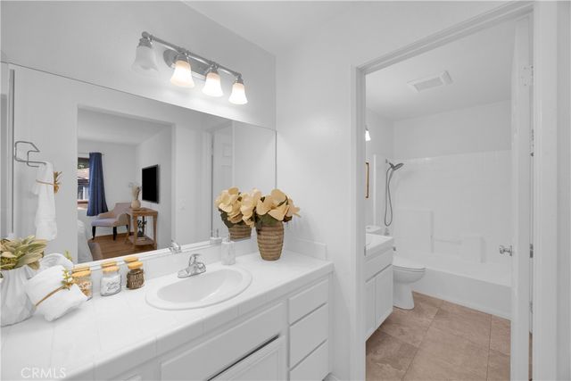 10 Iron Bark, Aliso Viejo, CA 92656