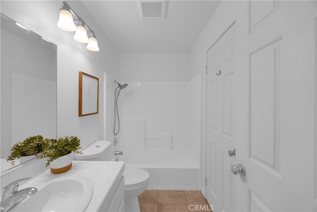 10 Iron Bark, Aliso Viejo, CA 92656