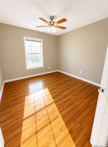 784 SAMUELS ST, New Braunfels, TX 78130